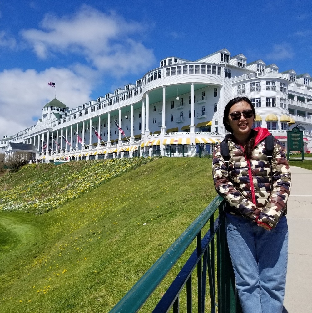 Meet your Posher, Yt